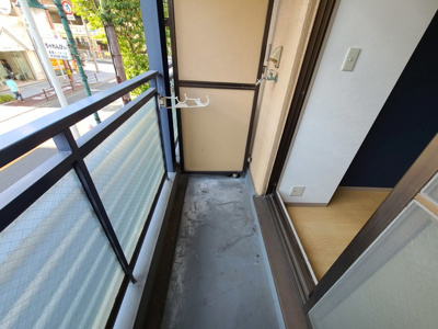 【バルコニー】 | アスタリスク5202 | 十分な広さのバルコニーです