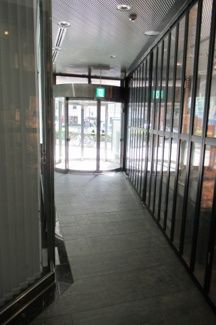 【ロビー】 | 1階共用廊下