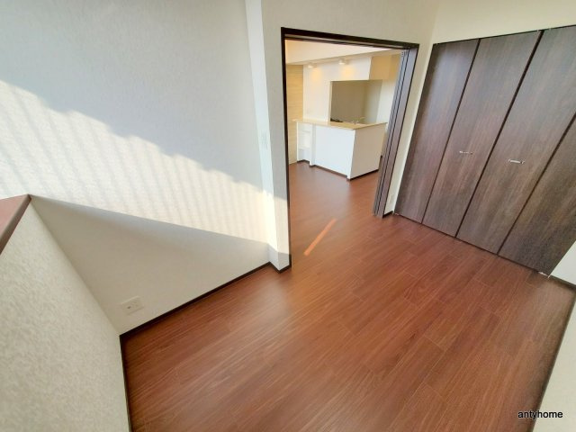 プレジオ難波ASIAN　仲介手数料無料の寝室