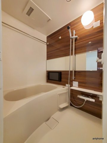 プレジオ難波ASIAN　仲介手数料無料の浴室