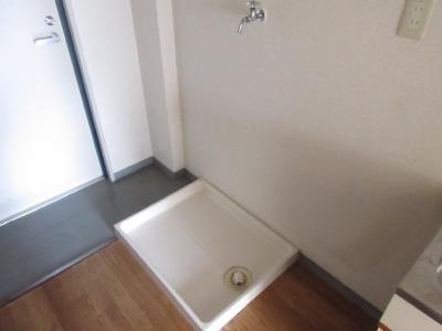 AZⅢの設備|室内洗濯機置き場