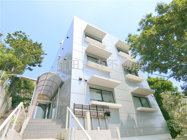 ヴァン・デスポワールの外観