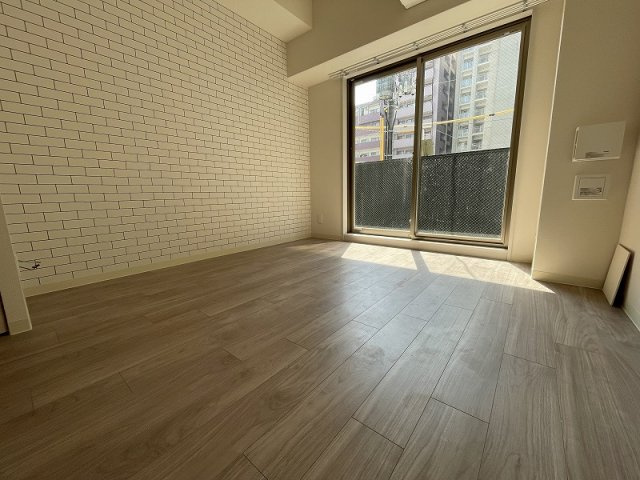 プレサンス松屋町ヴィゴラスの居間・リビング