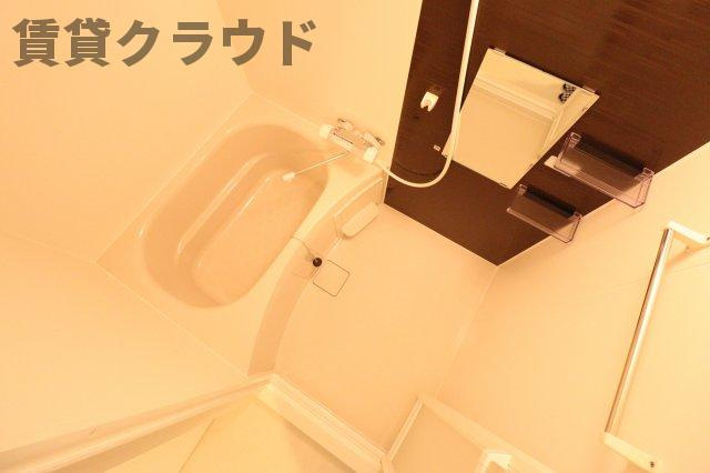 グレイス蘇我の浴室|黒を基調としたシックで落ち着いた雰囲気の浴室です！