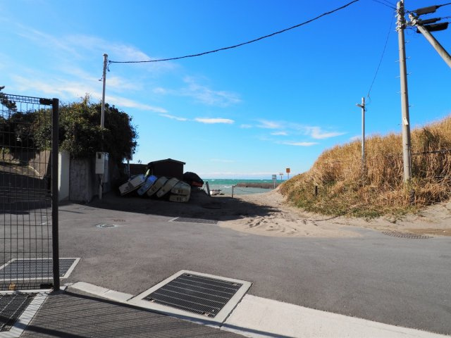 海まで数歩で出られるオーシャンフロント　プライム葉山　1F部分の周辺|大浜海岸入口