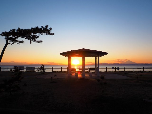 海まで数歩で出られるオーシャンフロント　プライム葉山　1F部分の周辺