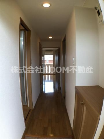 スターマンション・Kの玄関