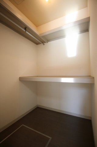 ハリーファーストのその他