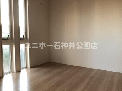 【寝室】 | ガーネット