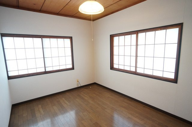 【寝室】 | コーポ三木 | 西側洋室