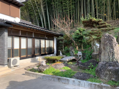 【庭】 | 南関町関外目1763