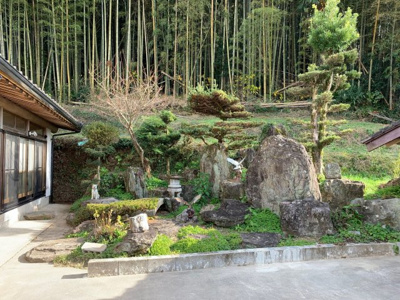 【庭】 | 南関町関外目1763