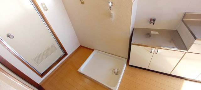 サンシティ向丘の設備|室内洗濯機置き場