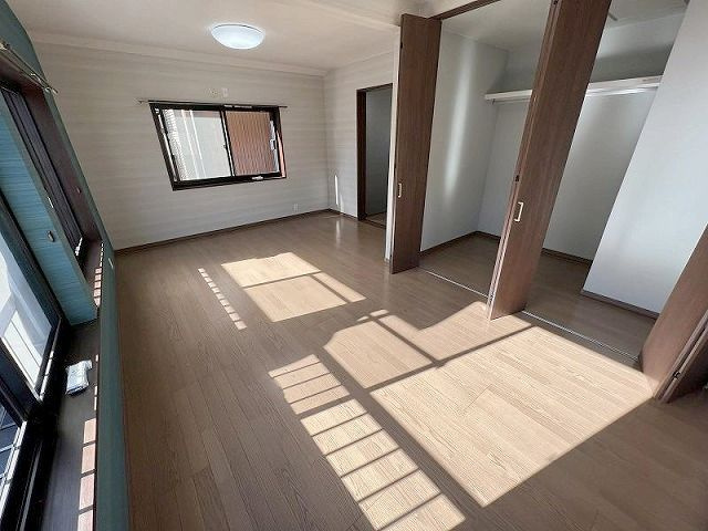 高知市福井町 -ﾌﾙﾘﾌｫｰﾑ済- 中古戸建ての洋室