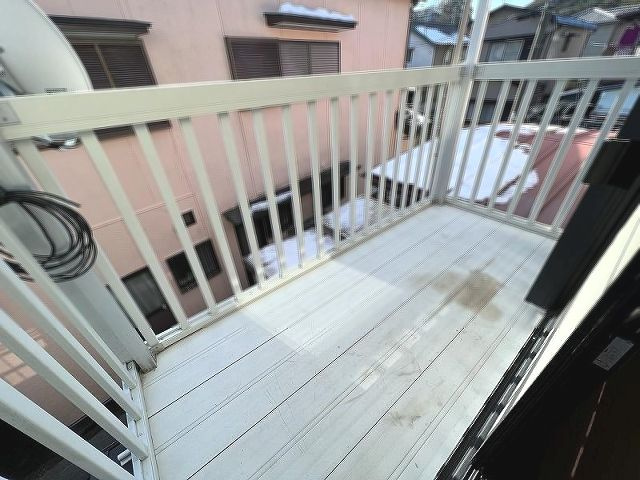 高知市福井町 -ﾌﾙﾘﾌｫｰﾑ済- 中古戸建てのバルコニー