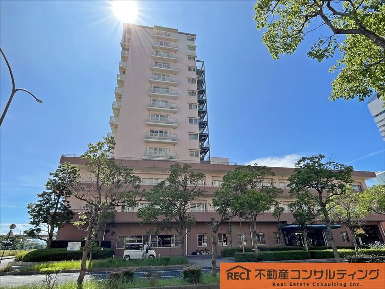 RICイーストコート11番街4番館の外観