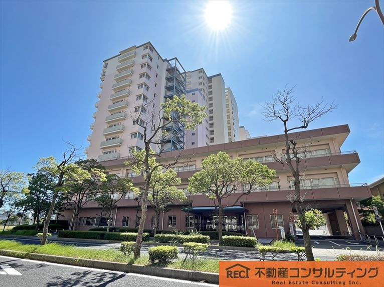 RICイーストコート11番街4番館の外観