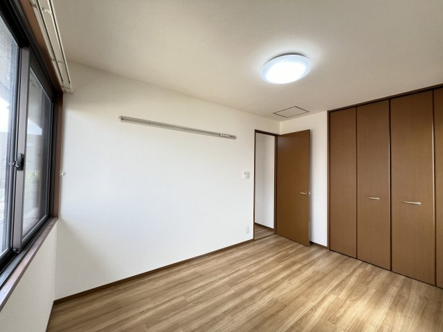 サンビレッジの寝室|北側洋室６帖