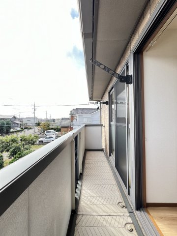 サンビレッジのバルコニー|陽当たりのいいバルコニーです。