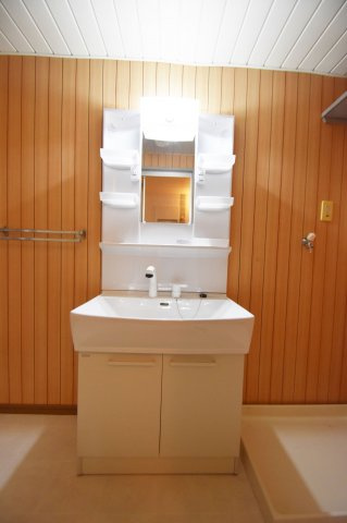 【独立洗面台】 | プレリュード東那珂 | 独立洗面台あり、毎朝おしゃれに忙しい女性の方におすすめです