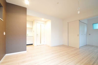 【居間・リビング】 | ソリッド高宮 | 別号室の写真になります。現況優先。