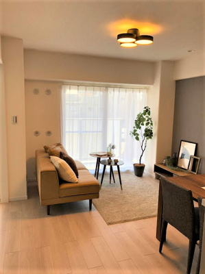 【居間・リビング】 | シャルム小阪弐番館