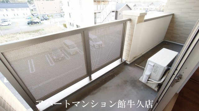 プルミエール・クラスⅢＢのバルコニー