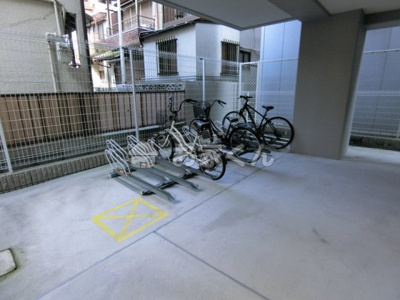 【駐車場】 | エトワール衣掛 | 駐輪場