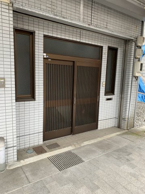 【玄関】 | 新宿５-19