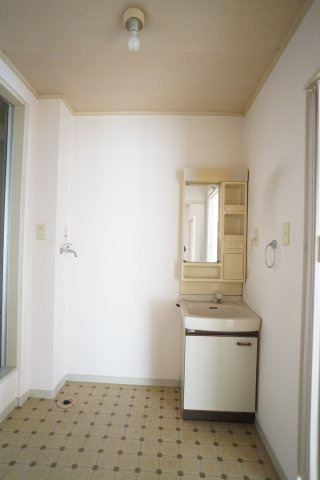 ラ・プラス・ラナの洗面所