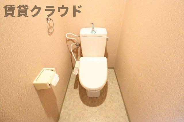 エステ・スクエア青葉の森二番館のトイレ|白を基調とした清潔感のあるトイレ♪