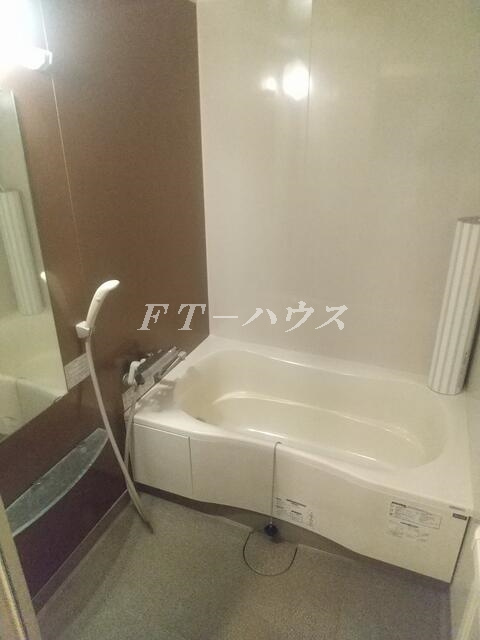 グローリア初穂津田沼の浴室