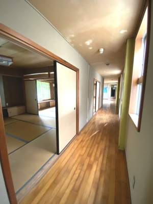 【内装】 | 倉敷市美観地区ビル2棟一括（倉敷市本町） | 写真左側のビルです。元料亭。（地図では南側）