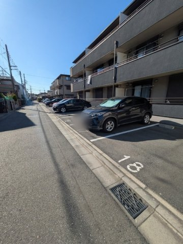 駐車場付き♪空確認お願いします