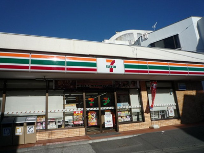 セブンイレブン横浜原宿４丁目店 150m