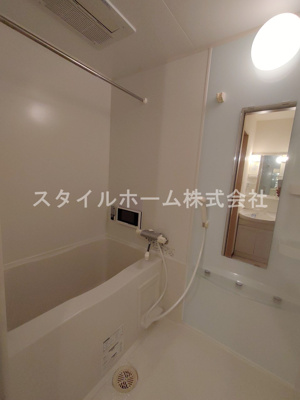 【浴室】 | コートハウス | 別部屋写真です。