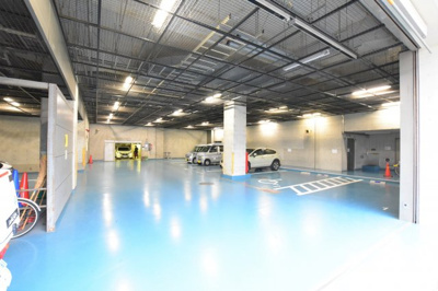 【駐車場】 | 厚木アザレアビル