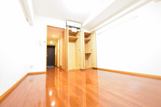 【居間・リビング】 | 厚木アザレアビル