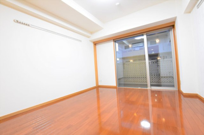 【居間・リビング】 | 厚木アザレアビル