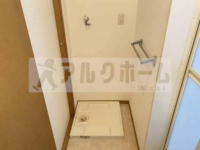 ポンデュガールの洗面所