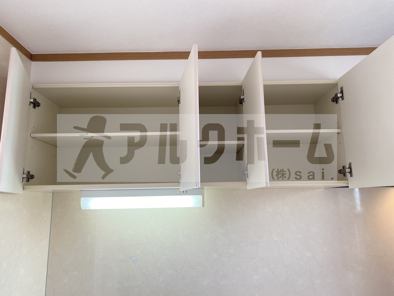 ポンデュガールのキッチン