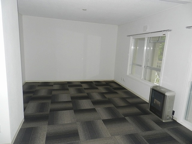 リヴェール中島の居間・リビング