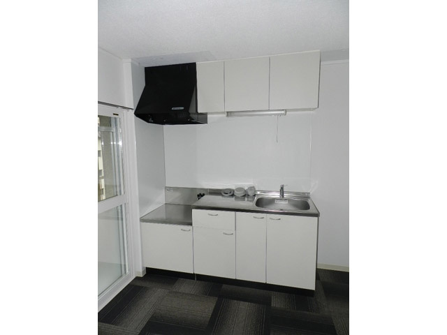 リヴェール中島のキッチン