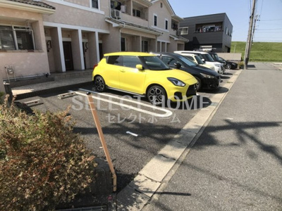 【駐車場】 | マノワール上里 | 駐車場完備です
