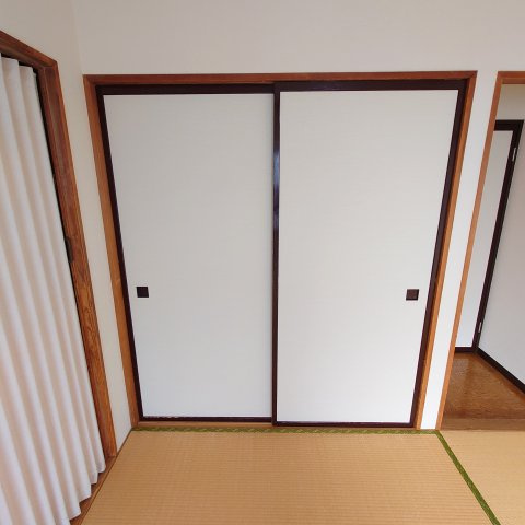 岩渕コーポの和室