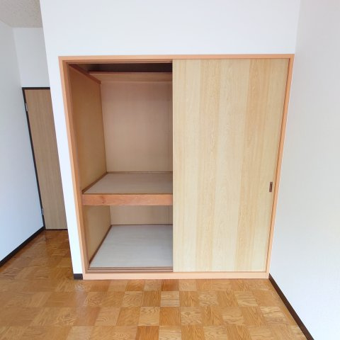 岩渕コーポの収納