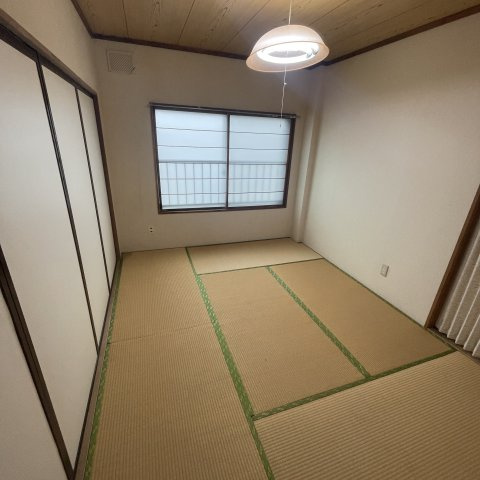 岩渕コーポの和室