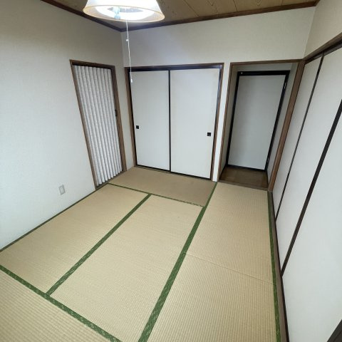 岩渕コーポの和室