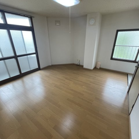岩渕コーポの居間・リビング
