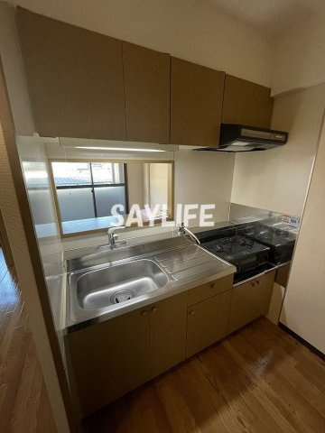 リヴェール楠根のキッチン